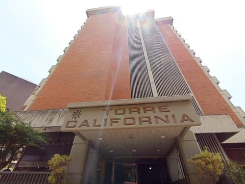 ALQUILER OFICINA TORRE CALIFORNIA.