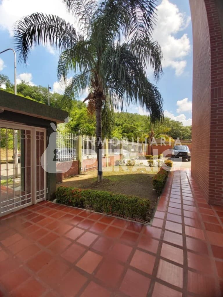 Galpón en Venta · Charallave-Miranda