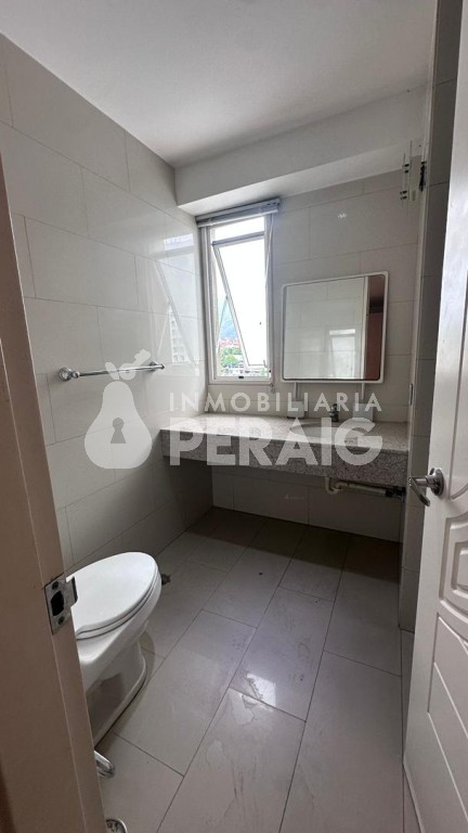 Apartamento Amoblado en La Castellana — 120 m² — foto 19