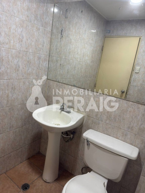 Local Comercial en C.C. Parque Caracas — La Candelaria — foto 8